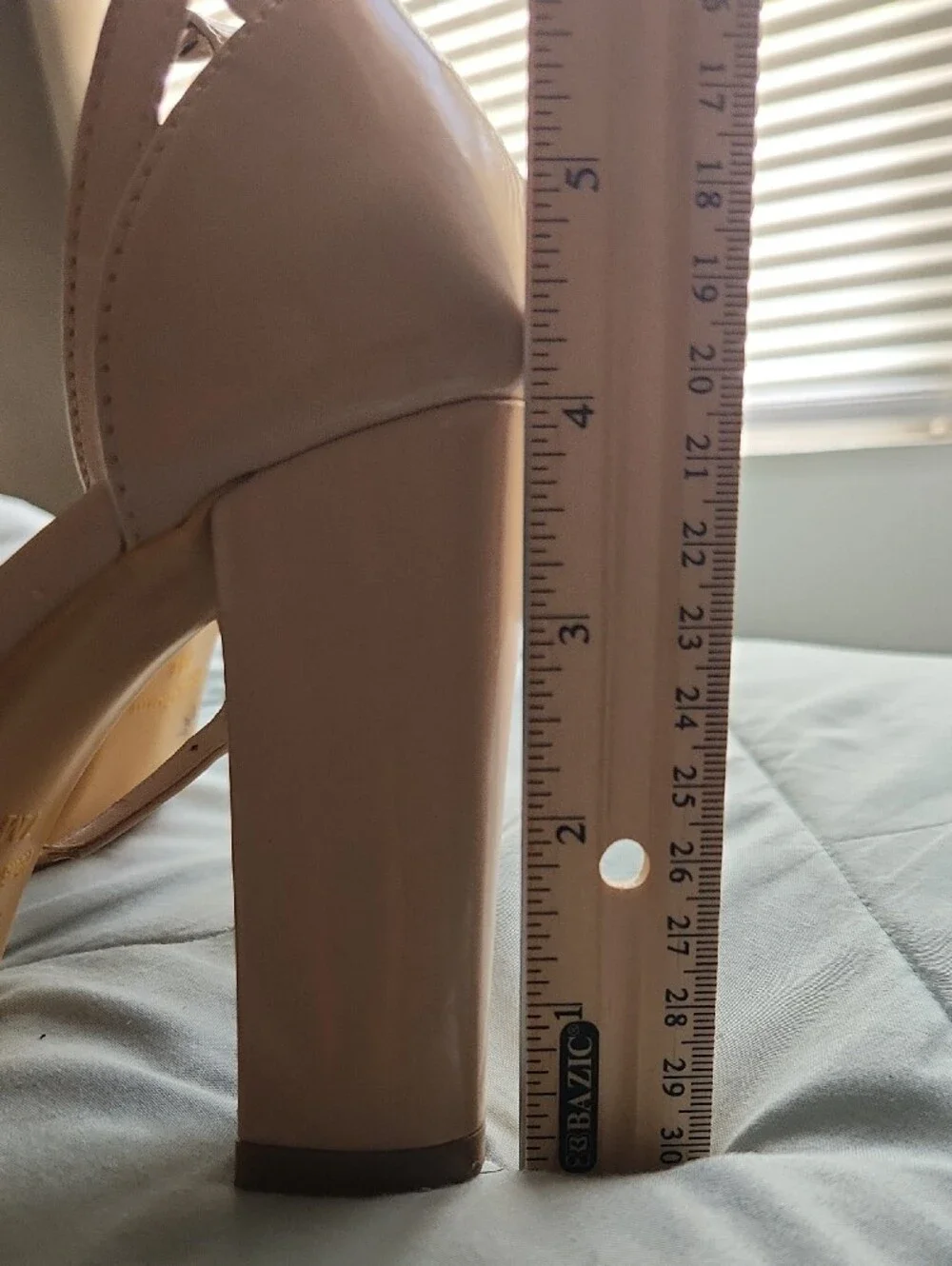 Heels Charm Nude Classic Ankle-Strap Block Heels